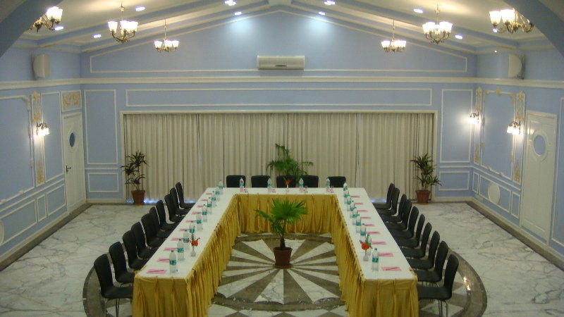 Cama Rajputana Club Resort Abu Zewnętrze zdjęcie