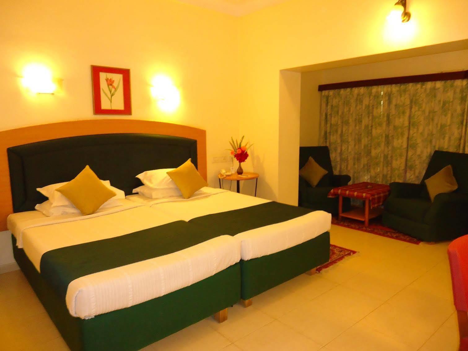 Cama Rajputana Club Resort Abu Zewnętrze zdjęcie