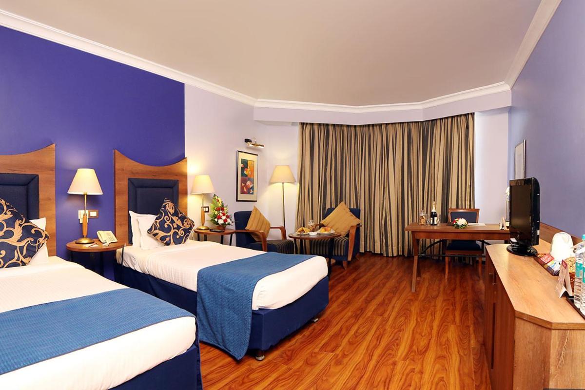 Cama Rajputana Club Resort Abu Zewnętrze zdjęcie